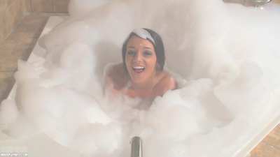 Nikki Sims - Bubble Bath