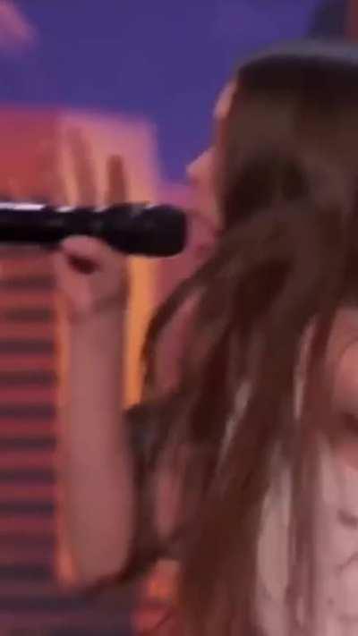 13yr old Courtney Hadwin at America's Got Talent