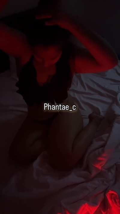 Am I your biggest phantae_c?💄