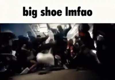 Shoe big lmfao 