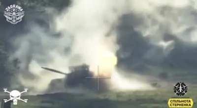 UA Kamikaze Drone Damages/Destroys A Russian Tank.