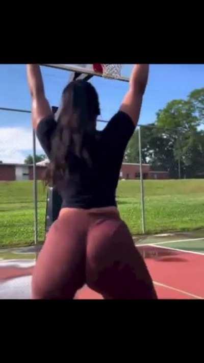 Basketball Booty 🏀🏀🏀🍑🍑🍑🤤🔥🔥🔥