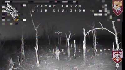 FPV drone of the 82nd Brigade sneaks up and attacks a Russian night assault group from behind