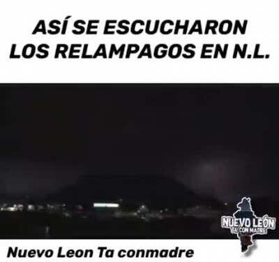 Se oían con madre en N.L.⛈