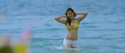 Anushka Sharma in Badmaash Company (2010)