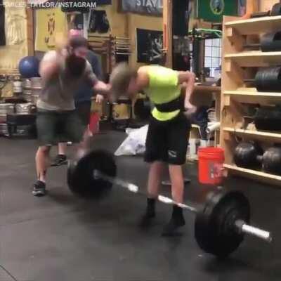 Athlete with cerebral palsy deadlifts 200 pounds... he weighs 99.