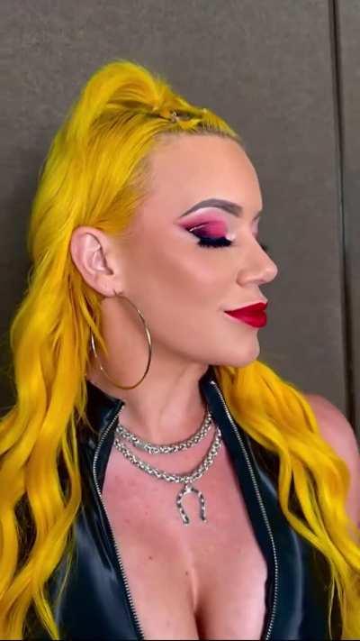 Taya Valkyrie