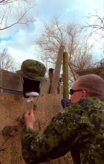 Airsoft player trolls enemy player