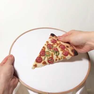 This Crochet Pizza