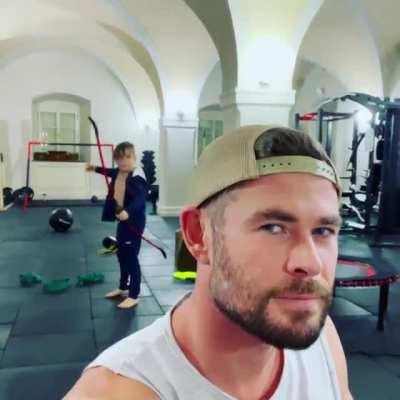 Chris Hemsworth and his son