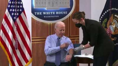 NOW - Biden says &quot;I'm not sure why I'm doing it on stage&quot; and gets his second booster injection.