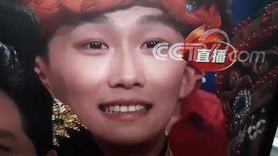 Watching the CCTV4 Chinese new year show and my man is dying inside