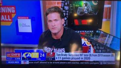 Kyle Brandt flawlessly articulates r/nfl’s thoughts on Brady’s post game handshakes snubs [highlight]