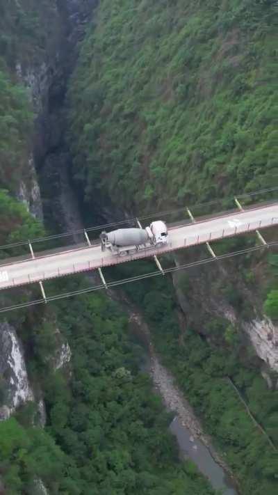 Cable Bridge, without piers