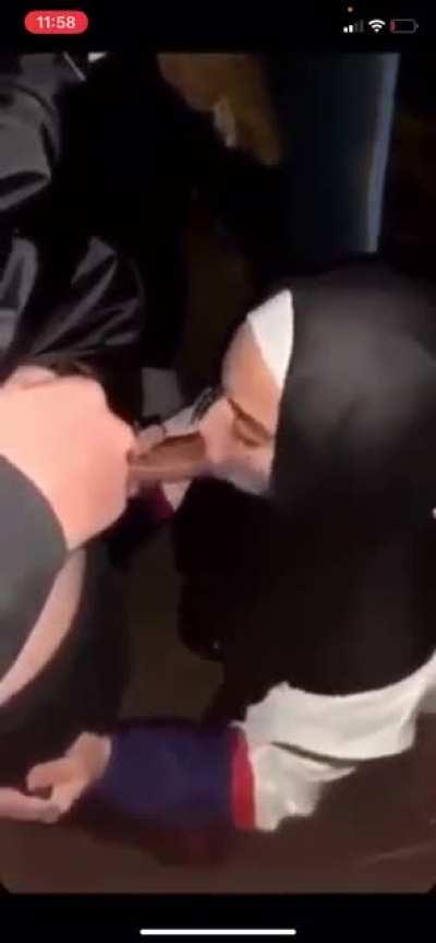 Pakistani girl giving bj ouside mosque. Full vid dm me fold£r