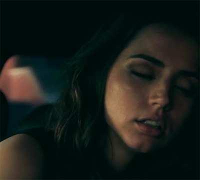 Ana de armas giving a hand job would be heavenly