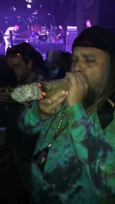 Throwback to my dad puffin a quarter pound joint at Emerald Cup