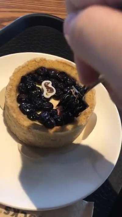 Has anyone tried this? - Some kind of Starbucks' blueberry cheese biscuit crumbs cake