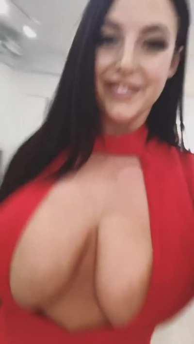 Her boobs are clapping when she walks