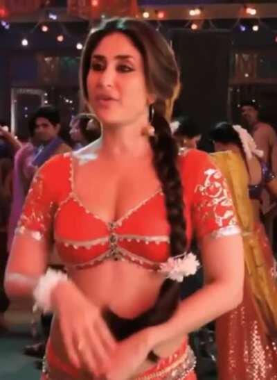 It took some convincing but i finally convinced kareena mom to spend a night in the local randi khana in exchange of money. Now i earn money in exchange of my mom and her customers even send me videos of her during their session.