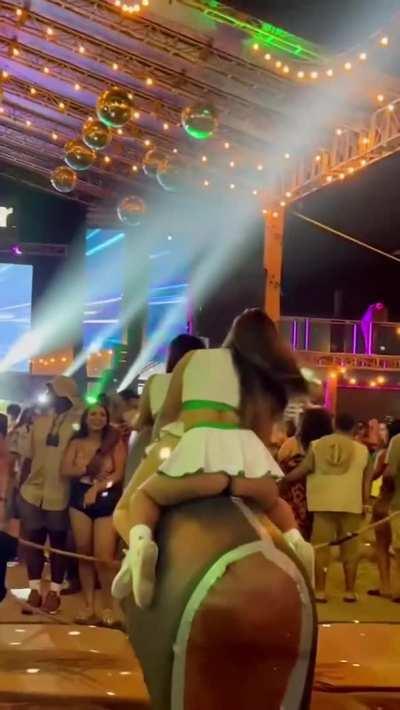 2 Latina Babes on a Bull