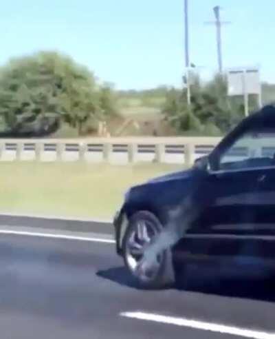 Video: Trump supporters try to run Biden/Harris campaign bus off the road in Texas, hitting a campaign staffer’s car