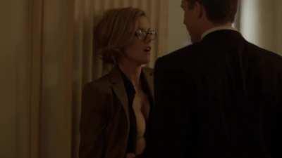 Kathleen Robertson in Boss