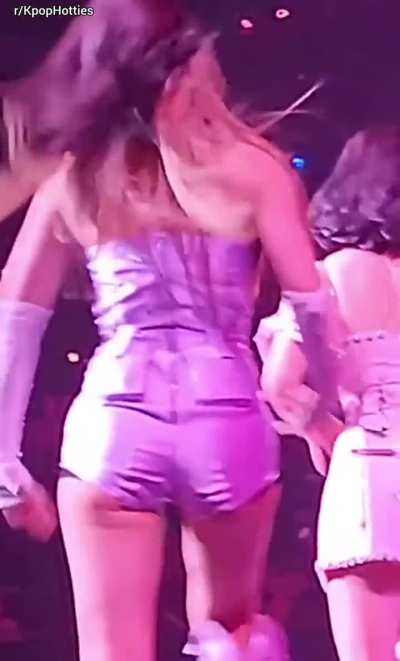 Twice - Momo Butt Compilation