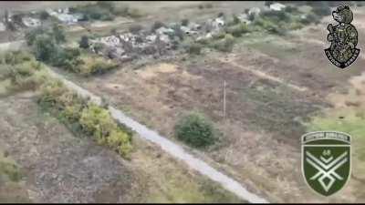 59th Brigade hits russian infantry with drone dropped explosives.