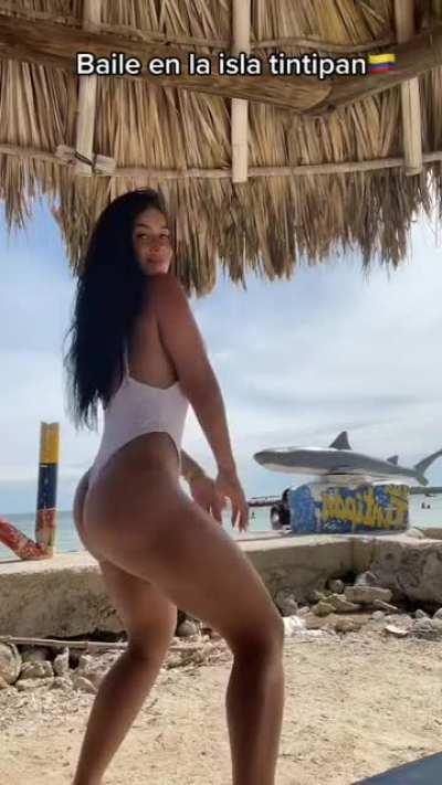 🍑🌴