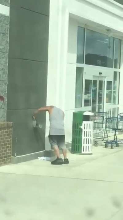 WCGW daydreaming while walking into a store