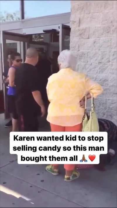 Bro makes sweet deal to save kid from Karen