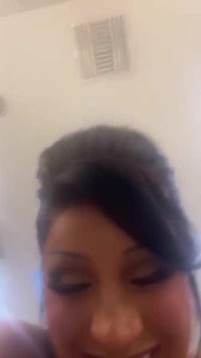 Cardi on instagram live