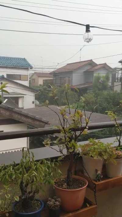 A thundering morning in Japan