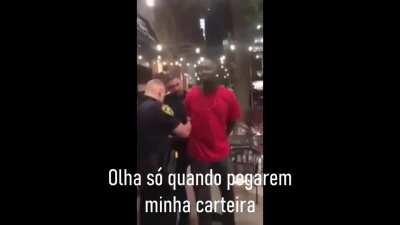 Só quem é negro sabe o que é passar por isso em ruas do Brasil.