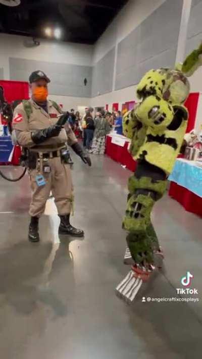 Springtrap Gets Ghost Busted!