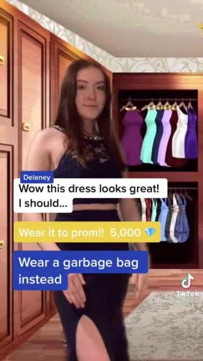 The way she took off the dress was so accurate.😂