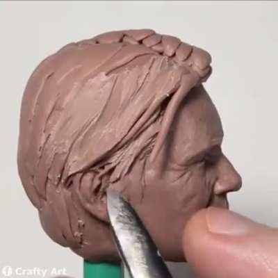 This clay sculpture by Crafty Arts