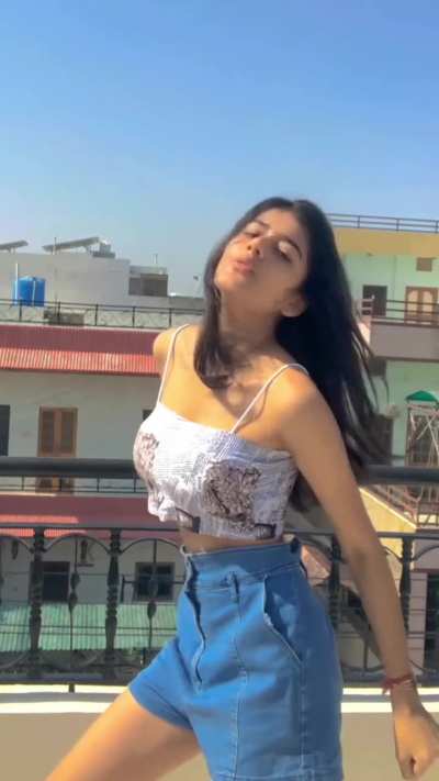 Yashika Dubey 