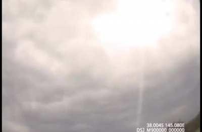 Guy captures meteor over beach on his body can