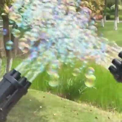 A Gatling bubble gun