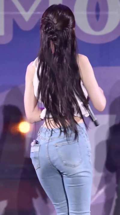 Arin 🍑