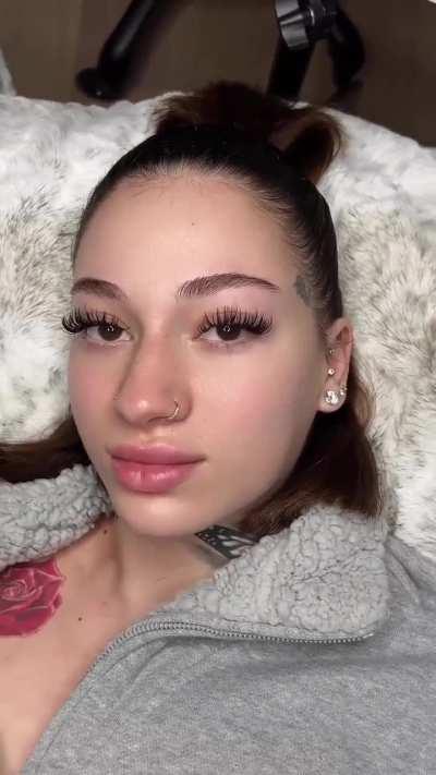 Cum on Bhad Bhabie’s face ! 💦