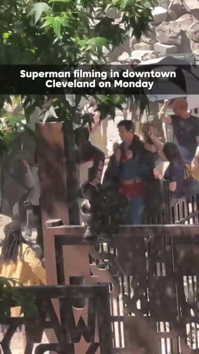 First video of DAVID CORENSWET as SUPERMAN
