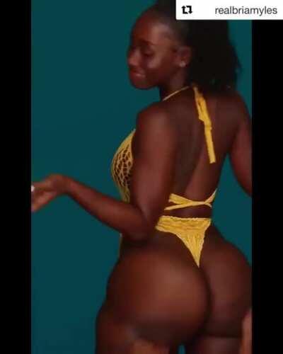 Bria Myles - DaBoomBoomRoom