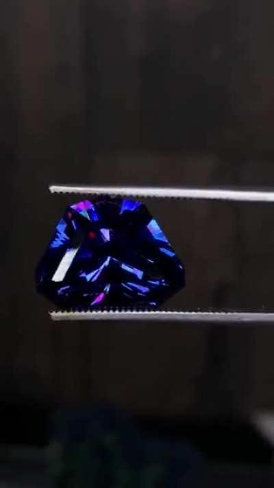 Rare Red Flash in 11.87ct Tanzanite