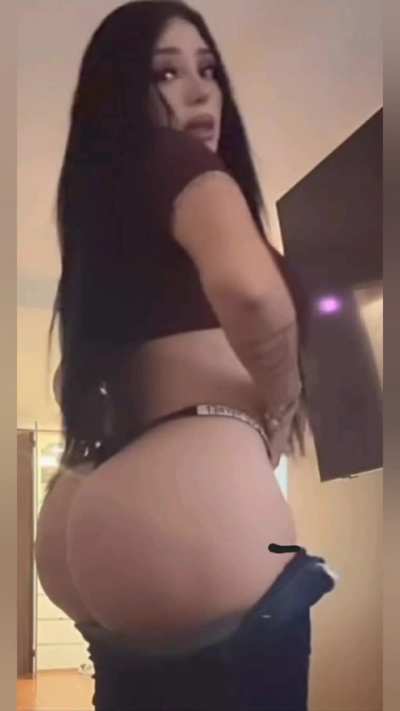 Bellakath anda muy hot 🍑🥵🍑😻💦