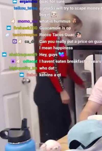 Kimi is thicc