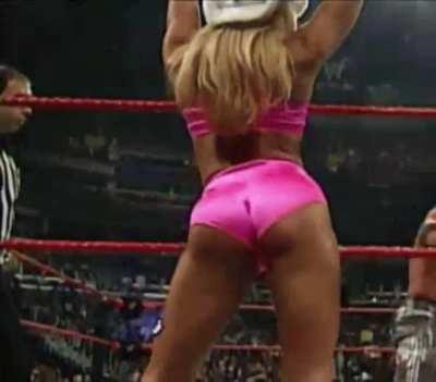 Trish Stratus