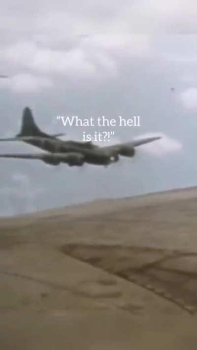 America Witnesses German Jet Fighter For The First Time (WWII).